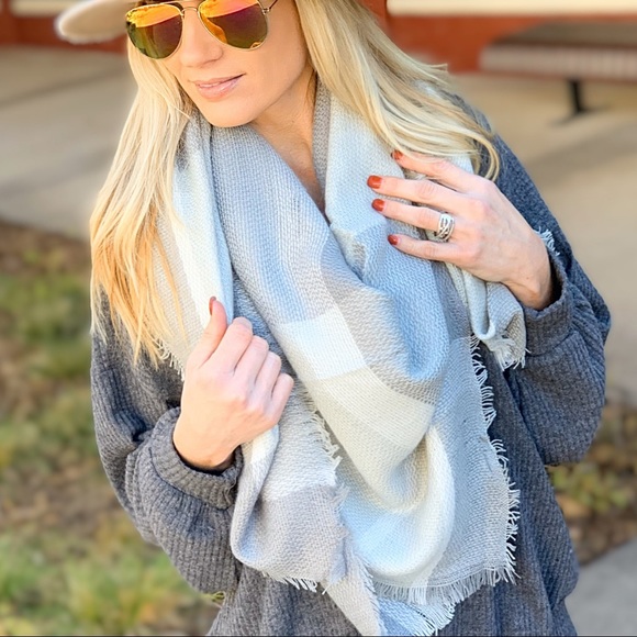 FINALLY HAVE YOU TARTAN BLANKET SCARF-LIGHT GRAY - Picture 8 of 11